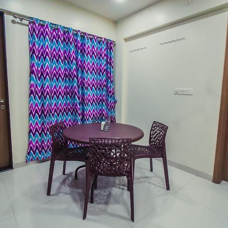 Atithi Service Apartment Pune Luaran gambar