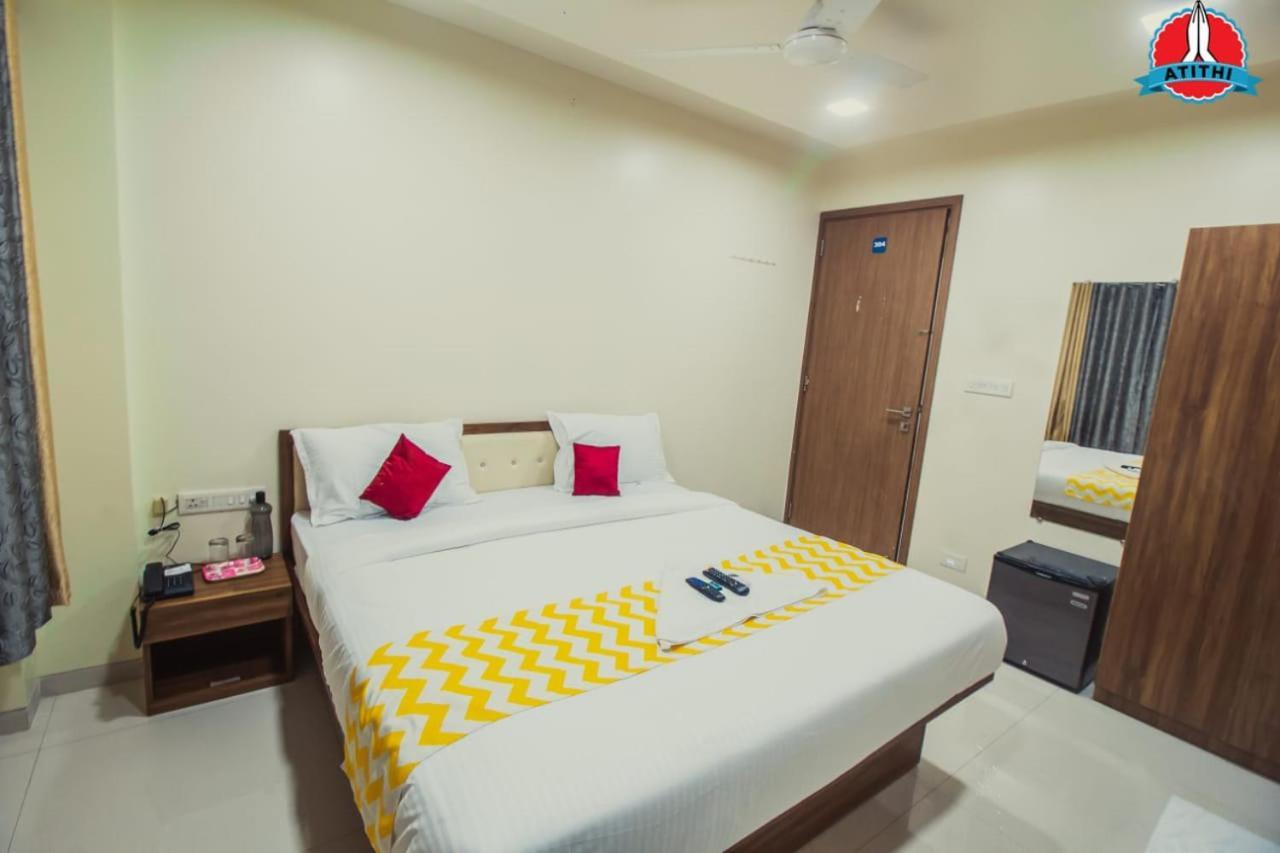 Atithi Service Apartment Pune Luaran gambar